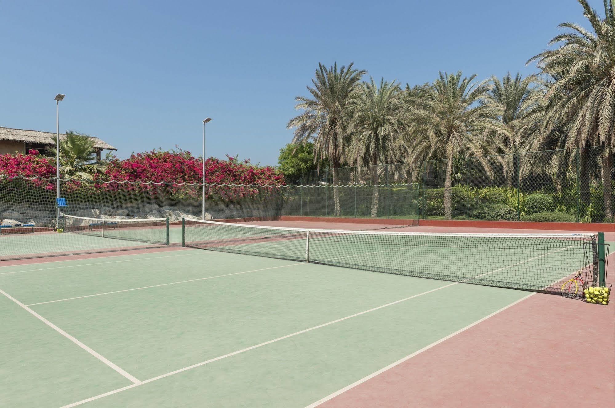 Coral Beach Resort Sharjah Resort 4*